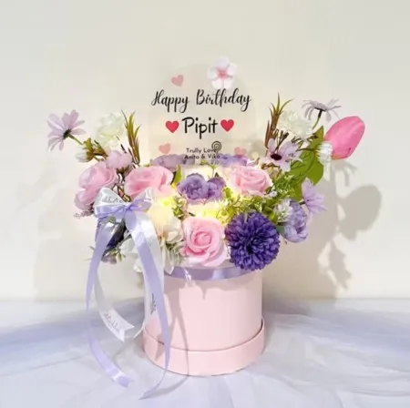 Bloom Box Akrilik Ucapan Ulang Tahun Muna